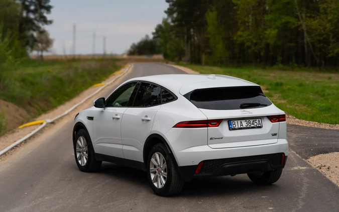 Jaguar E-Pace cena 93000 przebieg: 133000, rok produkcji 2018 z Białystok małe 436